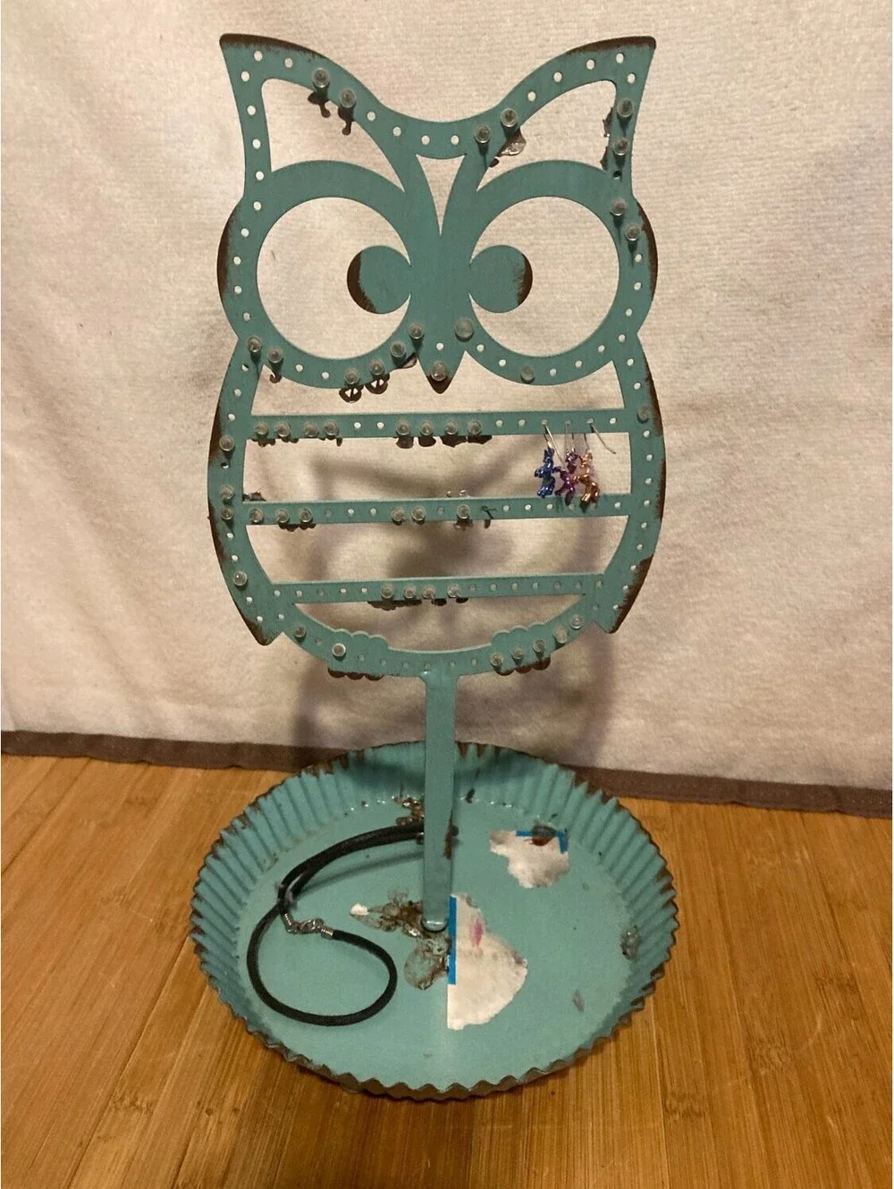 owl-shaped metal earring tree jewelry organizer with earrings owl Turquoise